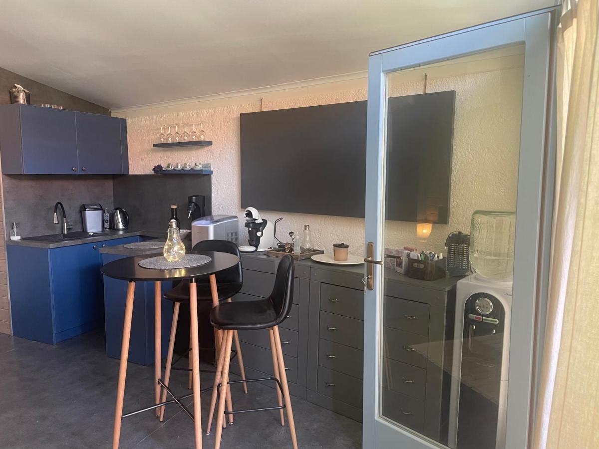 Monpe Apartmanik S Atmosferou Komarno Luaran gambar